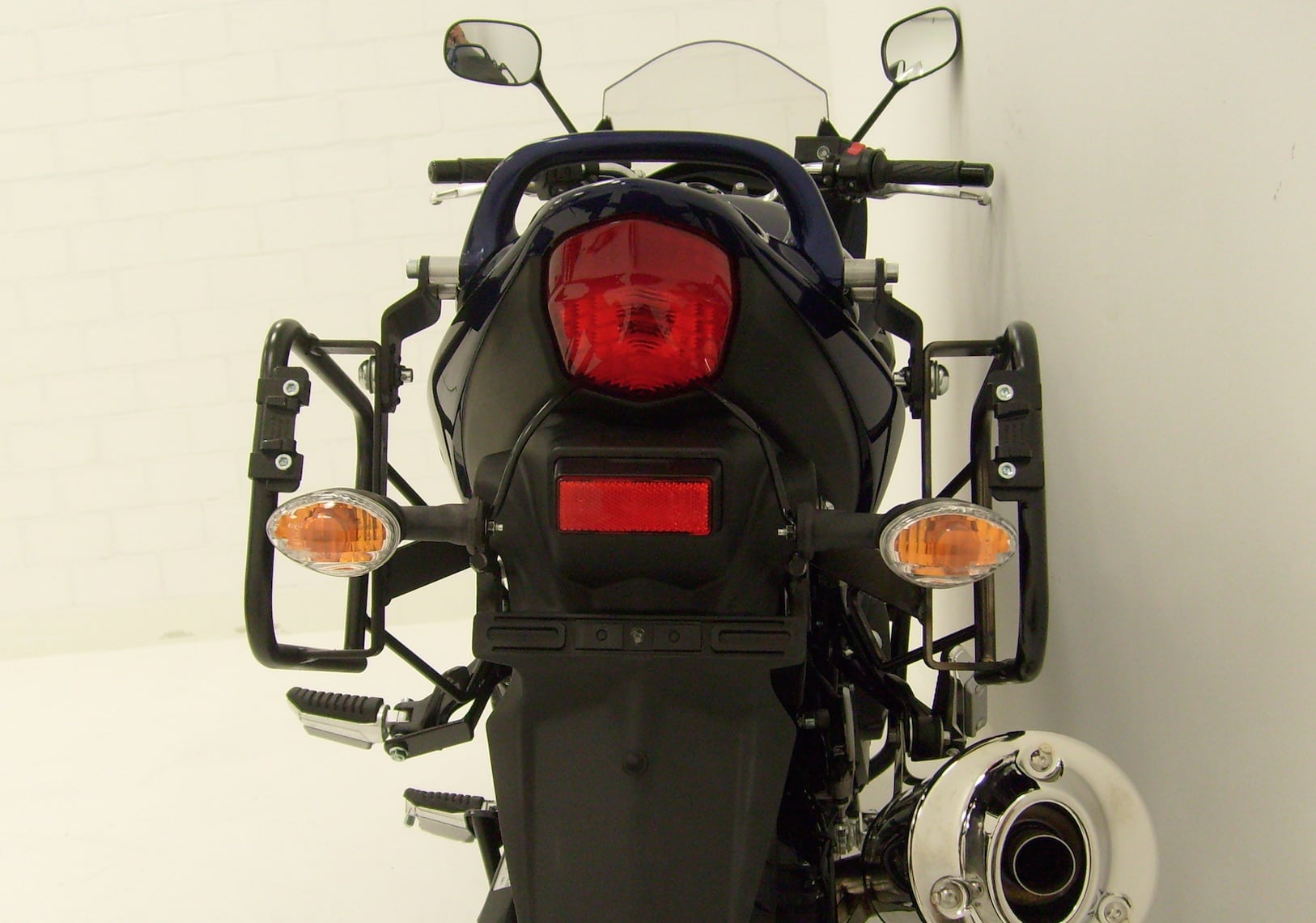 Sidecarrier Lock-it black for Suzuki GSF 650 S Bandit ABS (2009-2011) / GSF 1250 ABS (2010-2014) (with black pillion foot rests)
