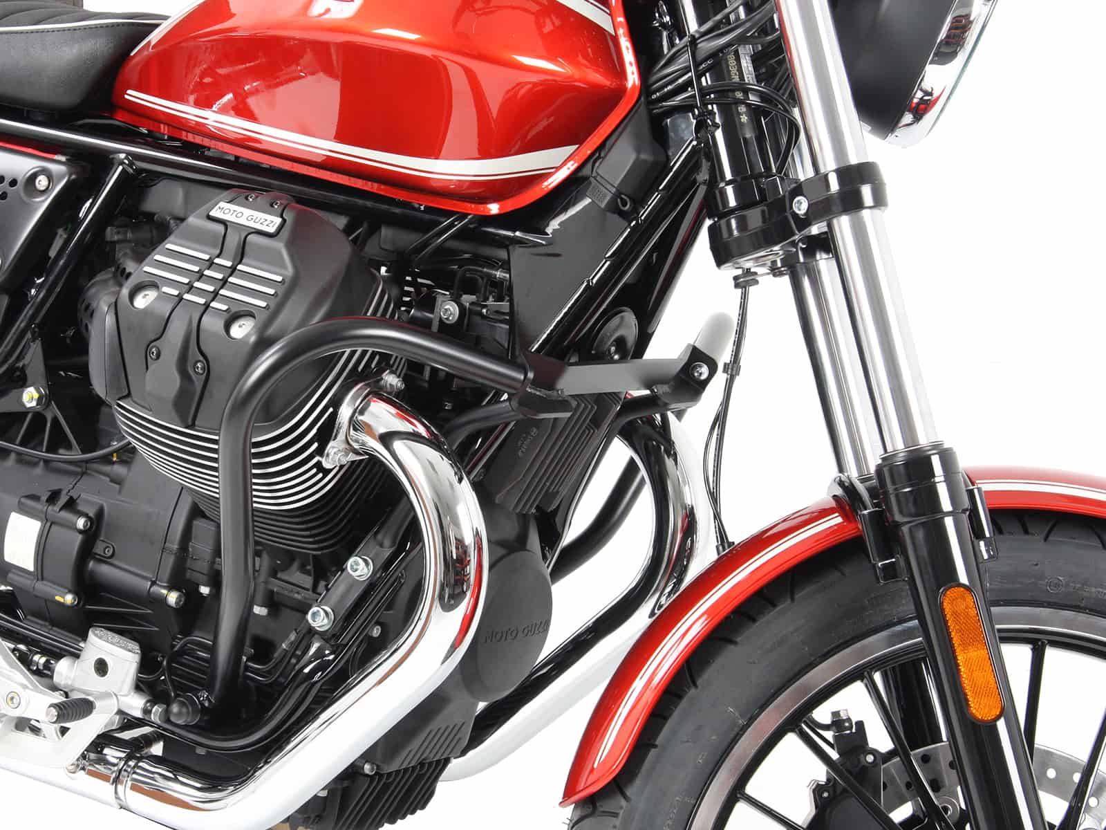 Engine protection bar black for Moto Guzzi V 9 Roamer (2016-)