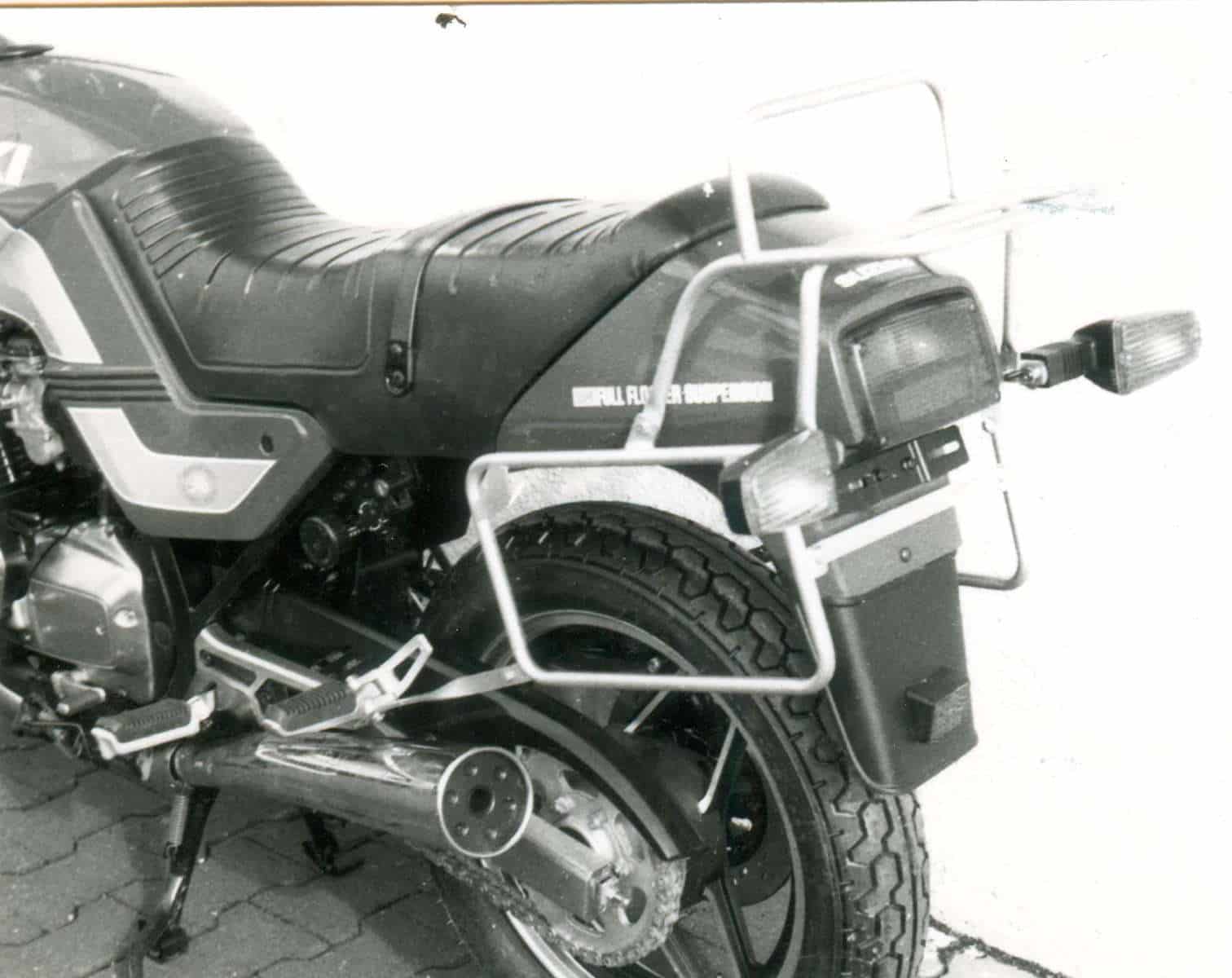 Sidecarrier permanent mounted black for Suzuki GSX 600 F (1998-2002)